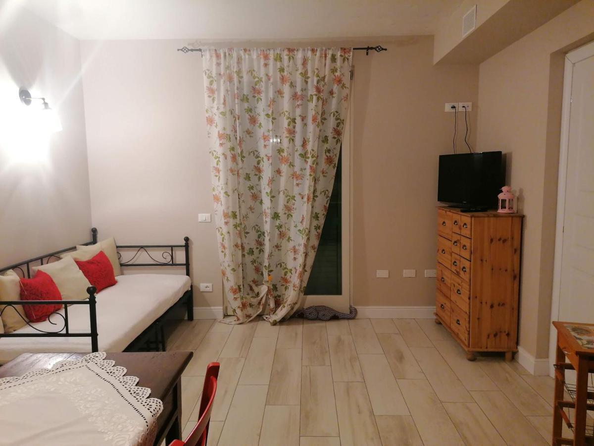 Bilocale Papavero, Magnolia O Girasole San Felice del Benaco Zewnętrze zdjęcie