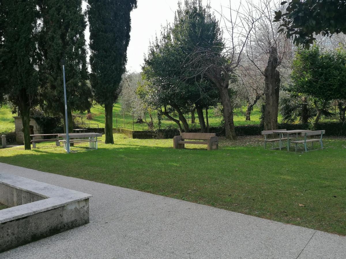 Bilocale Papavero, Magnolia O Girasole San Felice del Benaco Zewnętrze zdjęcie
